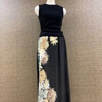 留袖スカート