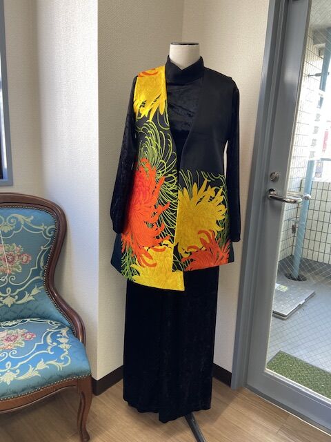 帯からの華やかジレで踊る⁉️東京着物リメイク azu