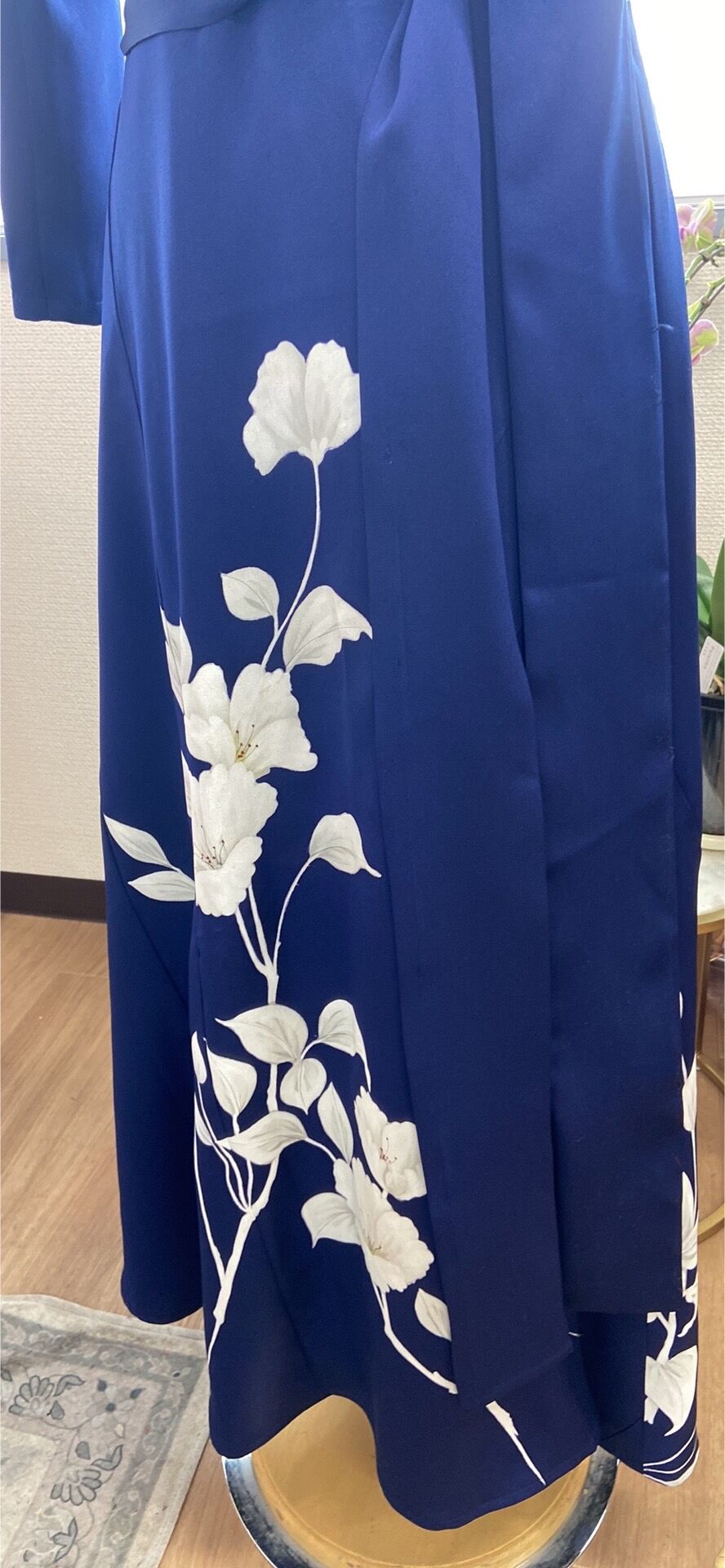 百合模様のカシュクールワンピース | カシュクールワンピース 百合模様のカシュクールワンピース | カシュクールワンピース