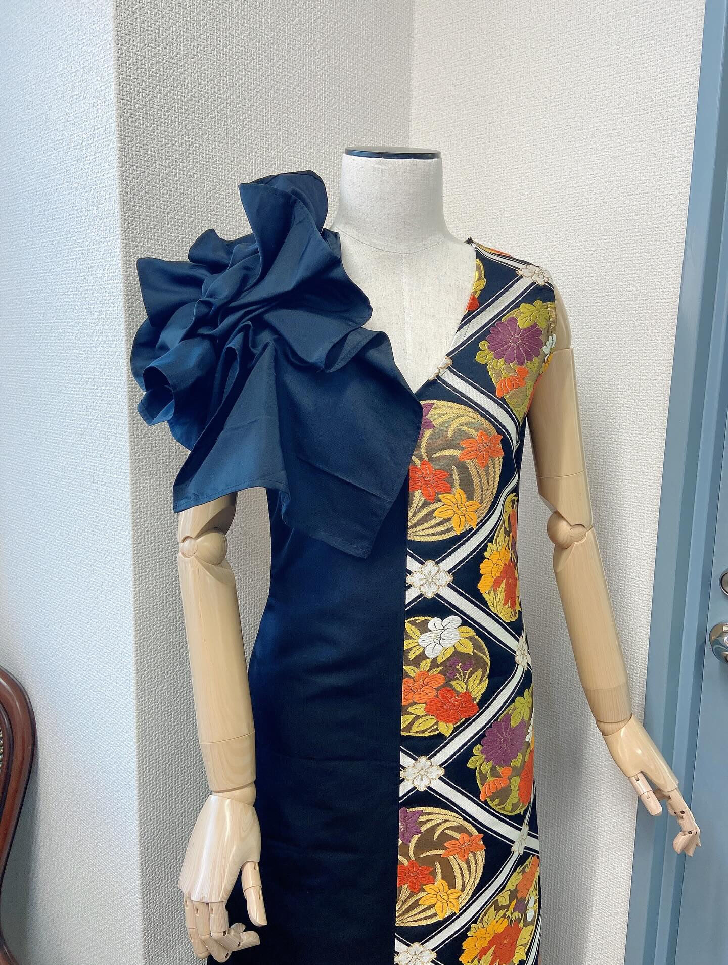 帯の表と裏を使っての帯ドレス👗