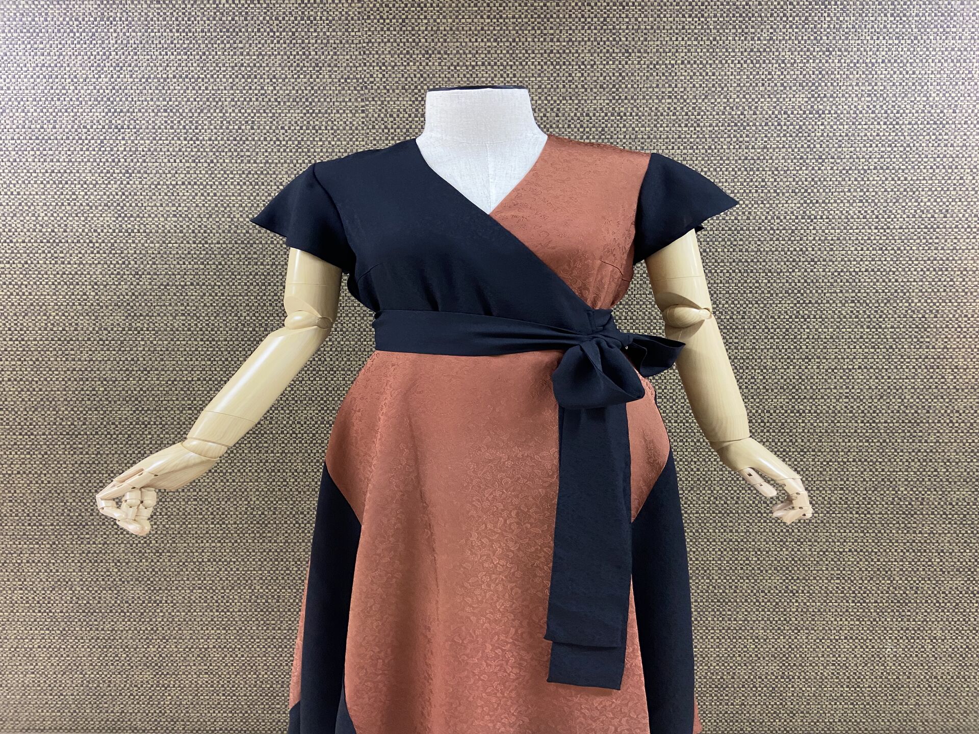 喪服の着物の帯って捨てるしかない⁉️