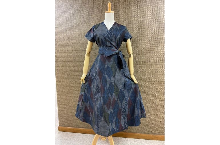 大島紬カシュクールワンピース