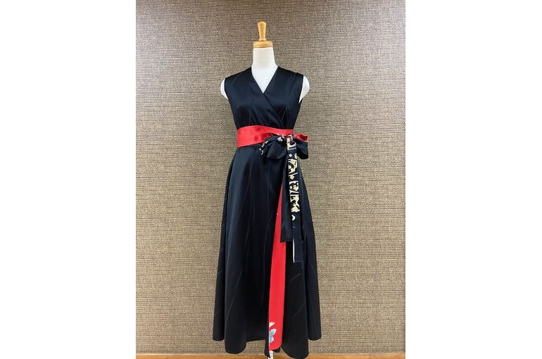 裏地みせカシュクールワンピース