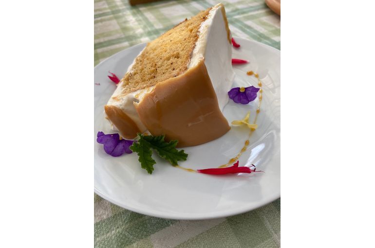 ハーブガーデンシフォンケーキ